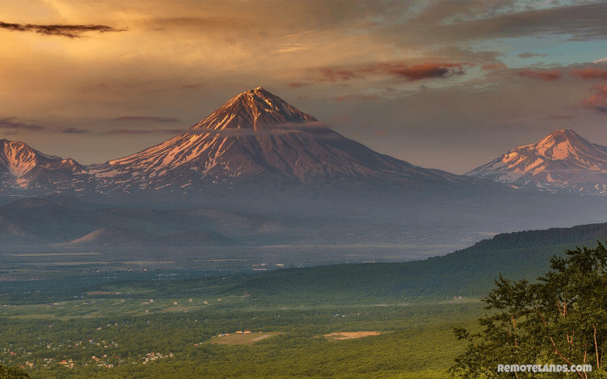 KAMCHATKA RUSSIA - Unexplored Corners Of The Earth