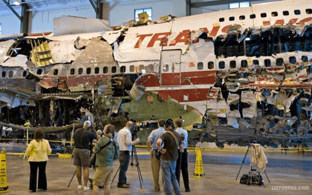 TWA Flight 800 Mysterious Plane Crashes