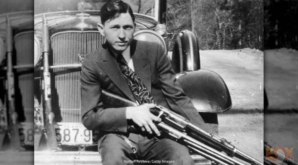 CLYDE BARROW - THE MOST FEARED MEN IN THE U.S